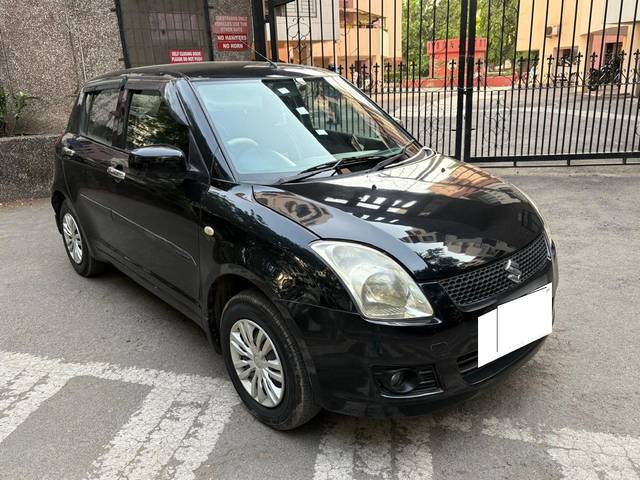 https://images10.gaadi.com/usedcar_image/4521798/original/processed_d50de5ae-3f8d-44a7-acca-9fb1acbe4176.jpg?imwidth=6400
