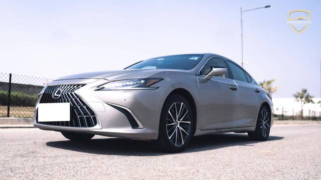 https://images10.gaadi.com/usedcar_image/4521800/original/processed_ae5f294317f930d0d6c19e2bf8b029fd.jpg?imwidth=6400