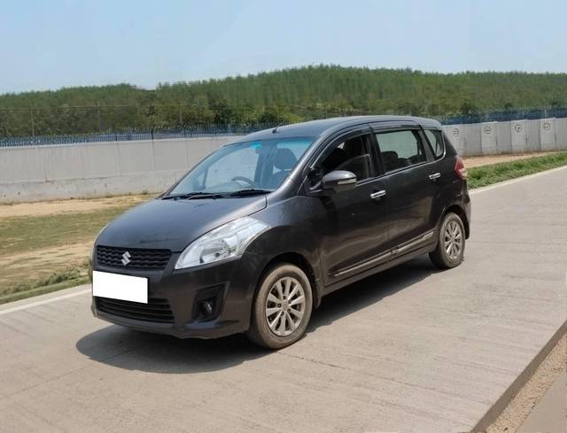 https://images10.gaadi.com/usedcar_image/4521856/original/processed_56f50d4b46ecb643fe071eb78d8017bf.jpg?imwidth=6401