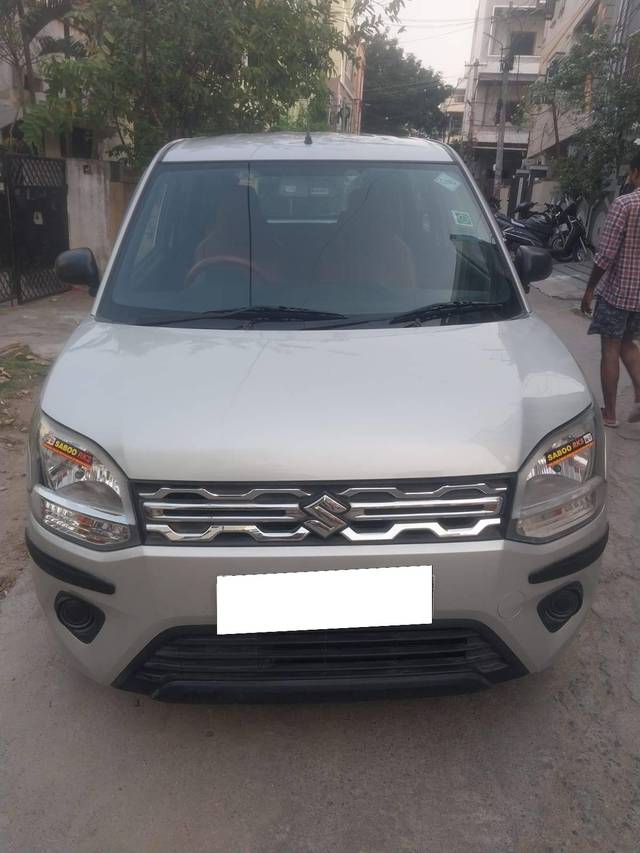 https://images10.gaadi.com/usedcar_image/4521862/original/processed_24d863ff999722a4f3bacff31415682f.jpg?imwidth=6400