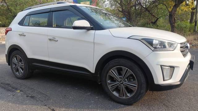 https://images10.gaadi.com/usedcar_image/4521867/original/processed_52f114ec0fc0b71304dc63583699d764.jpg?imwidth=6400