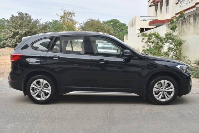 https://images10.gaadi.com/usedcar_image/4521868/original/b891634ba9c157f4c79d7fac9dec3f8b.jpg?imwidth=6401