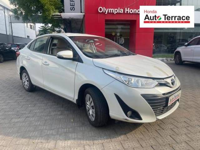 https://images10.gaadi.com/usedcar_image/4521882/original/51603dd5582cd5a07a27d5d7cfe3118f.jpeg?imwidth=6400