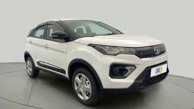 https://images10.gaadi.com/usedcar_image/4521886/original/d4c220286d2bc1c861ca91370718969b.jpg?imwidth=6400