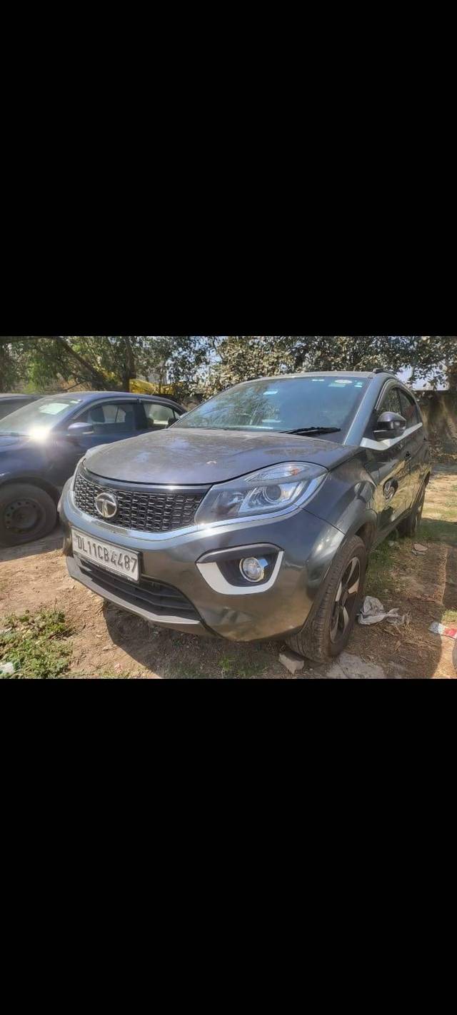 https://images10.gaadi.com/usedcar_image/4521892/original/processed_31a6fc601931b9fe3567f304da09dc64.jpg?imwidth=6402