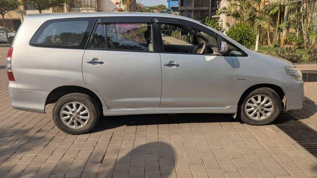 https://images10.gaadi.com/usedcar_image/4521901/original/processed_5b3ad013-b6df-4007-bb81-3a1569e7f66d.jpg?imwidth=6401