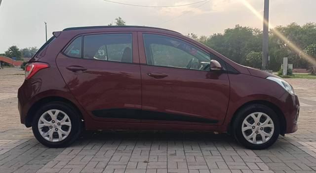 https://images10.gaadi.com/usedcar_image/4521909/original/processed_cf11d67f7153dfbec36278f3dd64d5d3.jpg?imwidth=6401