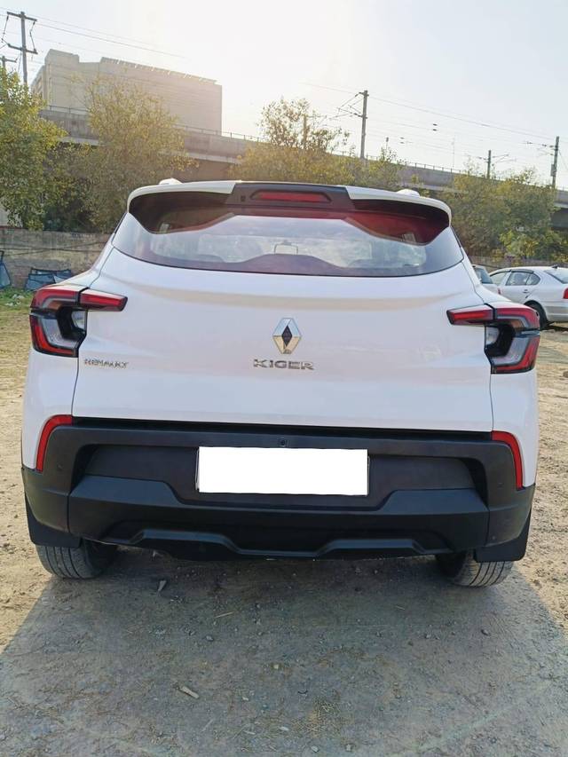 https://images10.gaadi.com/usedcar_image/4521912/original/processed_3a5316279626ee94157367b6d5236be2.jpg?imwidth=6401