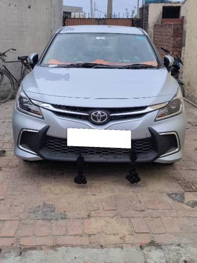 https://images10.gaadi.com/usedcar_image/4521922/original/processed_b23d076b-fa5c-4721-b0e8-76cf92ad7b3f.jpg?imwidth=6400