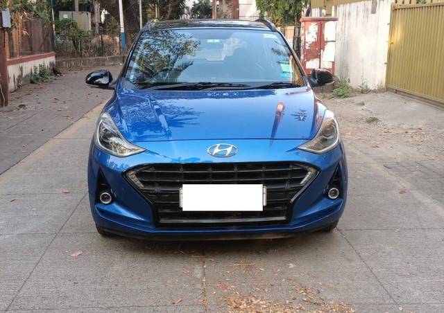 https://images10.gaadi.com/usedcar_image/4521933/original/processed_6d6590ec-7600-437e-b09e-8fff7c6368b5.jpg?imwidth=6400