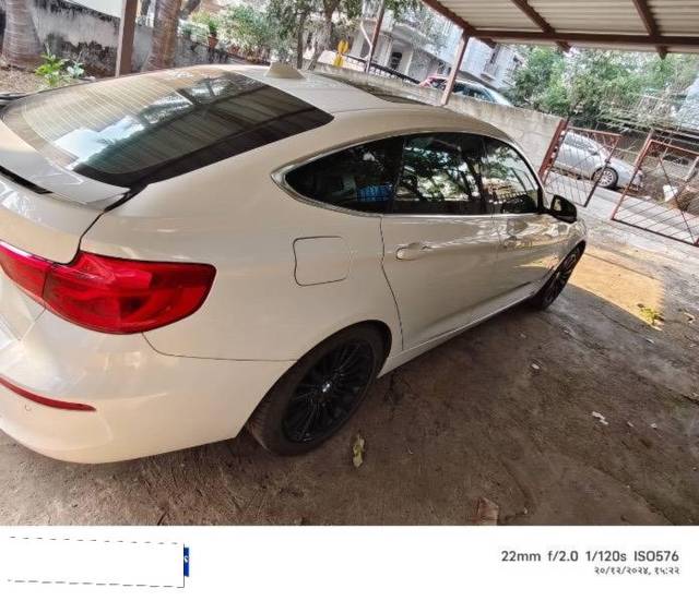 https://images10.gaadi.com/usedcar_image/4521948/original/processed_98fb1174-e3dc-4b52-9440-a0d0bf3fc6fe.jpeg?imwidth=6401