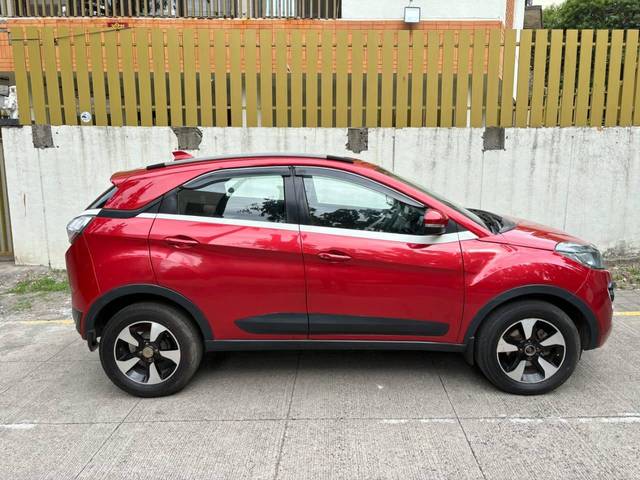 https://images10.gaadi.com/usedcar_image/4521952/original/processed_5e8a8a9b-b2e8-44f9-9293-6dac3e808179.jpg?imwidth=6401