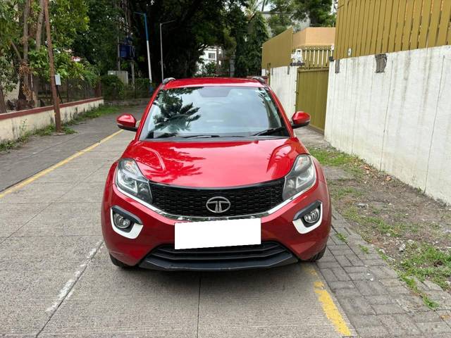 https://images10.gaadi.com/usedcar_image/4521952/original/processed_fe97681b-bbf4-4b90-b8af-75fe92978836.jpg?imwidth=6400