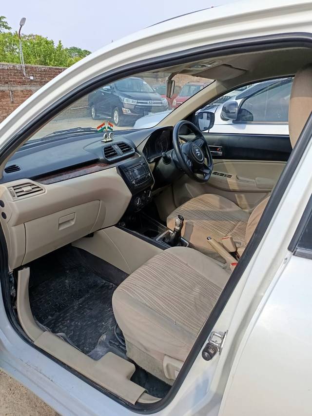 https://images10.gaadi.com/usedcar_image/4522006/original/92bf622aa9cc9a4ae45c0d04d83a2bd4.jpg?imwidth=6402