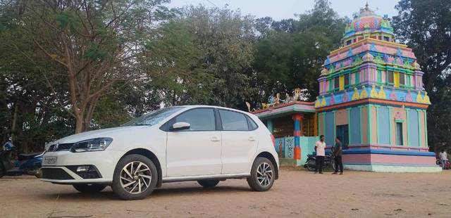 https://images10.gaadi.com/usedcar_image/4522018/original/processed_da2be1e2-6dc6-4529-8e39-2d0ff678eb02.jpg?imwidth=6400