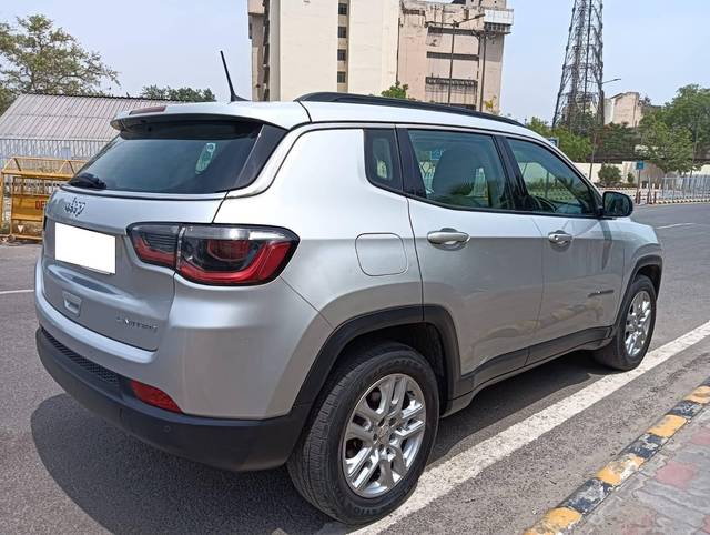 https://images10.gaadi.com/usedcar_image/4522031/original/processed_7ea5b44319253b8d91817e0ccc7f3f0d.jpg?imwidth=6402