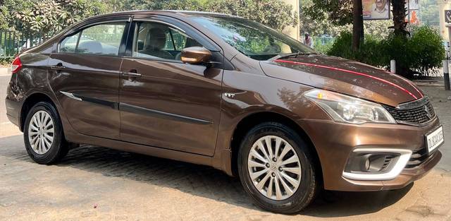 https://images10.gaadi.com/usedcar_image/4522037/original/processed_615eef70-5f60-4d2d-9b64-0bbf14ae3533.jpg?imwidth=6400