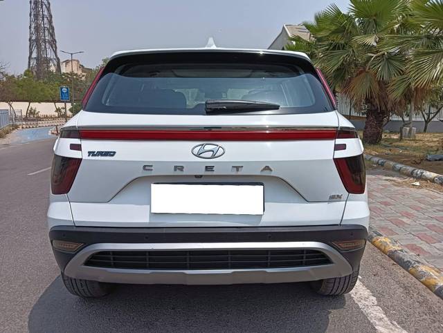 https://images10.gaadi.com/usedcar_image/4522049/original/processed_ad5eded9963ff612ffb7cbc39af6f25c.jpg?imwidth=6402