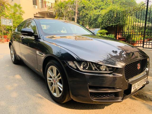 https://images10.gaadi.com/usedcar_image/4522055/original/processed_866d4bf42270baf328b4ece45b6013e6.jpg?imwidth=6400