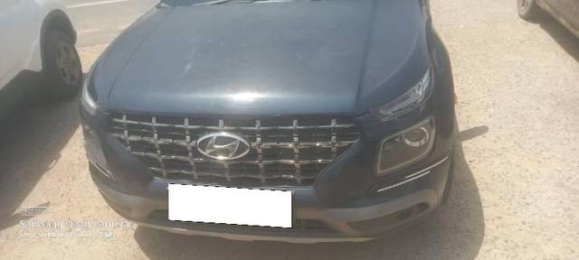 https://images10.gaadi.com/usedcar_image/4522092/original/processed_88a25a73-16ee-41a4-a8d7-536d7f793997.jpeg?imwidth=6400