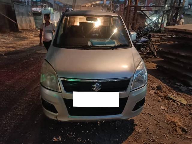 https://images10.gaadi.com/usedcar_image/4522098/original/processed_13b8d371-bc11-4c0b-8ed5-b62824296a74.jpg?imwidth=6402