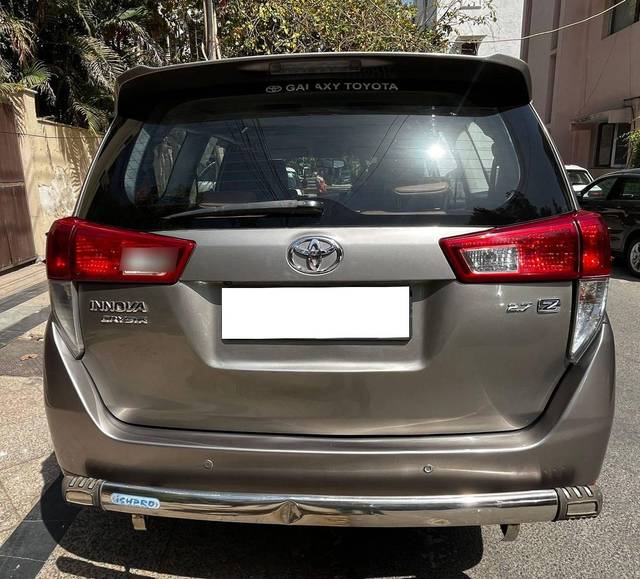 https://images10.gaadi.com/usedcar_image/4522099/original/processed_039d6b5b1873328d1b0d7d5d4f69ebed.jpg?imwidth=6402