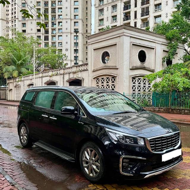 https://images10.gaadi.com/usedcar_image/4522127/original/processed_2a50ada0f974b7f7405b6452ffff5490.JPG?imwidth=6400