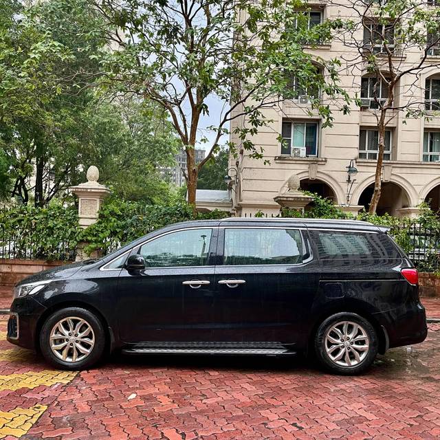 https://images10.gaadi.com/usedcar_image/4522127/original/processed_2ffd83477f418fd269f338be505ba773.JPG?imwidth=6401