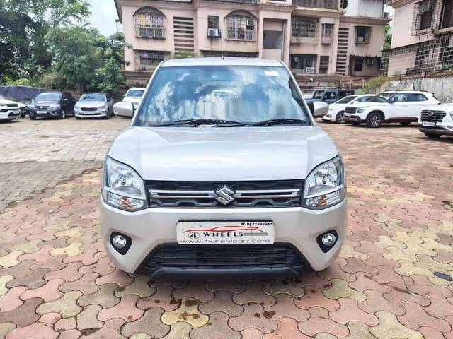 https://images10.gaadi.com/usedcar_image/4522174/original/processed_f91ff57729672cc8ec46ba79f19d2a9d.jpg?imwidth=6400