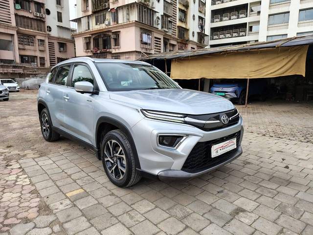 https://images10.gaadi.com/usedcar_image/4522181/original/processed_3791a078a7be6af7ab69921d9d706b0d.jpeg?imwidth=6400