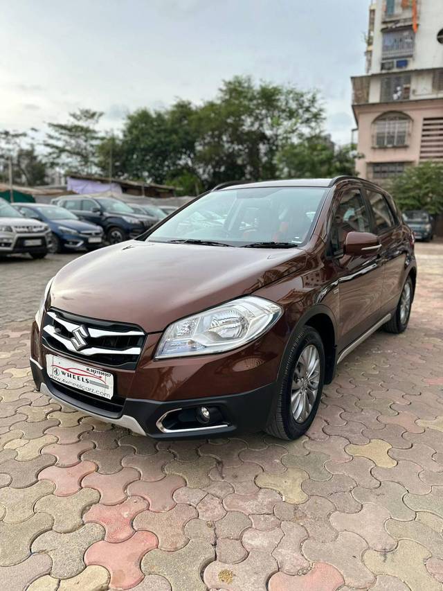 https://images10.gaadi.com/usedcar_image/4522192/original/processed_ca41981217d00d3e5612f51b8bd3c629.jpg?imwidth=6402