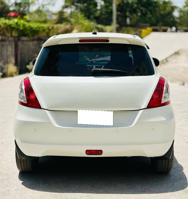 https://images10.gaadi.com/usedcar_image/4522206/original/processed_faa50f5b079c5c7ff6d6a3e47583c9b6.jpg?imwidth=6401