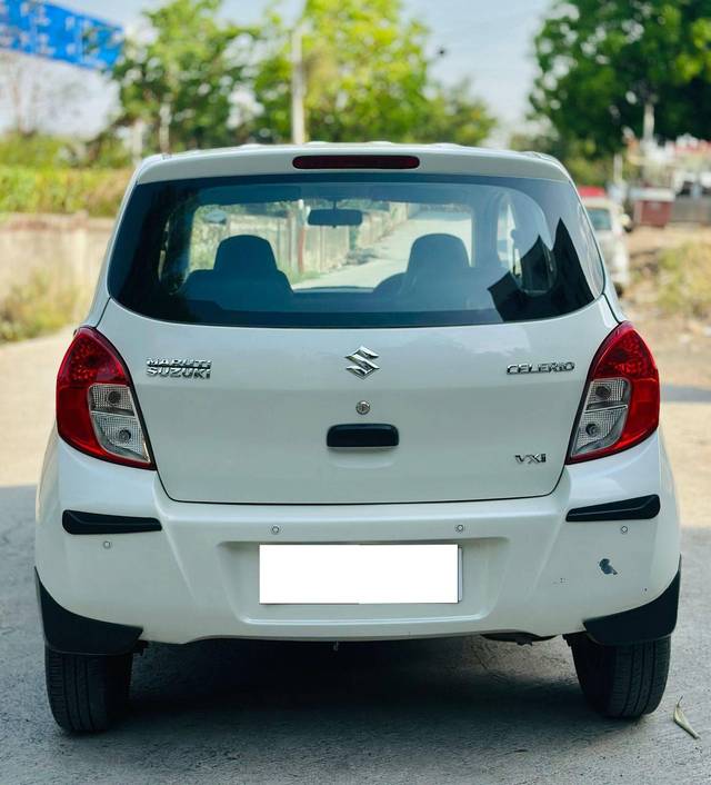 https://images10.gaadi.com/usedcar_image/4522214/original/processed_817cb37e8dc128717d4e06468a8d543c.jpg?imwidth=6401