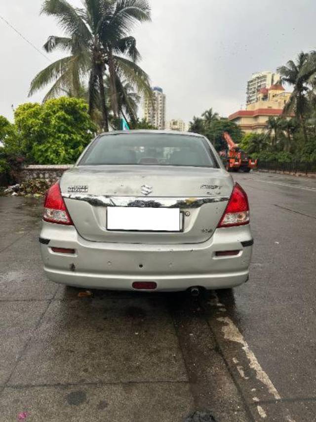 https://images10.gaadi.com/usedcar_image/4522220/original/processed_fddb5889-b79a-40e1-b996-fa7933e63a96.jpg?imwidth=6401