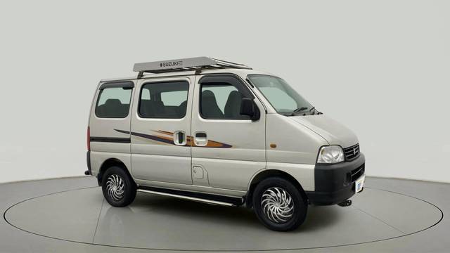 https://images10.gaadi.com/usedcar_image/4522222/original/9eb8cbe2cabf16d2ca4f1ecb8ba5722a.jpg?imwidth=6400