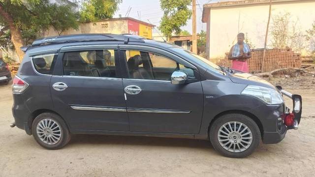 https://images10.gaadi.com/usedcar_image/4522271/original/processed_00997a56-e06d-4474-ab35-9e4e61a4cfb8.jpg?imwidth=6401