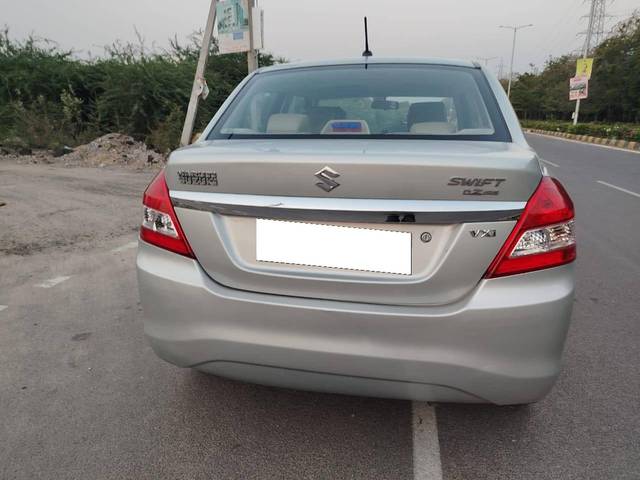 https://images10.gaadi.com/usedcar_image/4522297/original/processed_23ad312408ae8fe8ff39d91818e80455.jpg?imwidth=6401