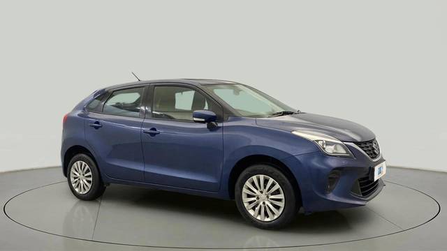 https://images10.gaadi.com/usedcar_image/4522299/original/afdbc2fbb5dc9a69935bf867f7b66189.jpg?imwidth=6400