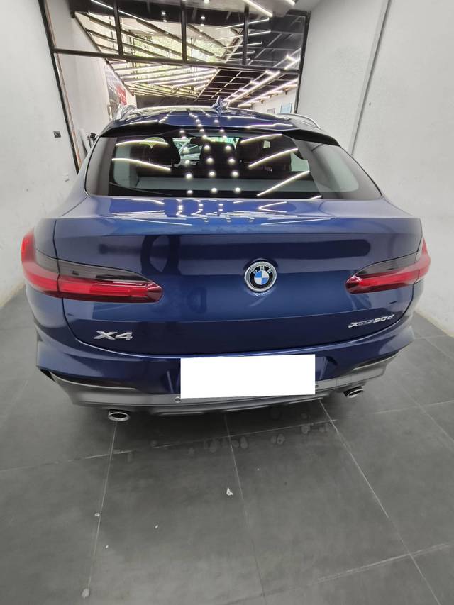 https://images10.gaadi.com/usedcar_image/4522342/original/processed_280f4b5147aeab10d4bd0c00a30ff291.jpg?imwidth=6401