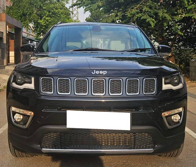 https://images10.gaadi.com/usedcar_image/4522352/original/processed_630fff428675cd381d415b11ecf23188.jpg?imwidth=6400