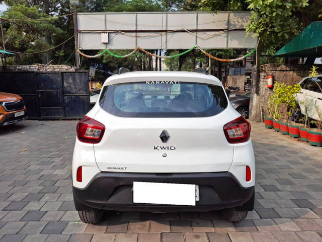 https://images10.gaadi.com/usedcar_image/4522442/original/processed_ae0c7aefb3c0c61d3e9e6cdd0376cd56.png?imwidth=6402