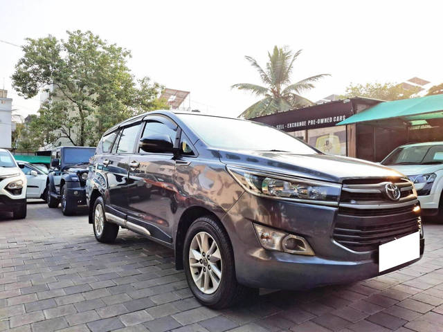 https://images10.gaadi.com/usedcar_image/4522445/original/processed_b50cd7c24d81eecadcfea6c3f283d1fb.png?imwidth=6400