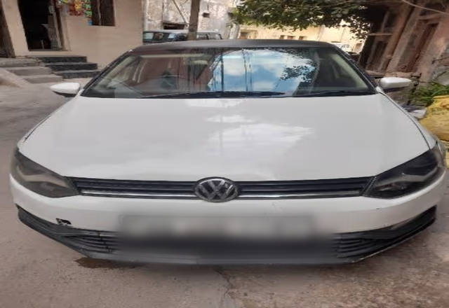 https://images10.gaadi.com/usedcar_image/4522477/original/9465b925-ca49-4bed-bfc9-a62cb8a47d34.?imwidth=6400