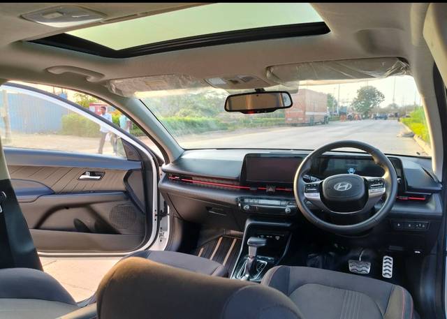 https://images10.gaadi.com/usedcar_image/4522506/original/1f1926c1d81e083a9b4736395017cc4f.jpg?imwidth=6401