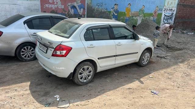 https://images10.gaadi.com/usedcar_image/4522508/original/processed_a3d5a2b7-6125-412c-af13-91094b509a88.jpeg?imwidth=6402