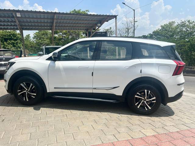 https://images10.gaadi.com/usedcar_image/4522564/original/a24dda96-5abd-450c-a867-aac68db5b60e.jpg?imwidth=6401