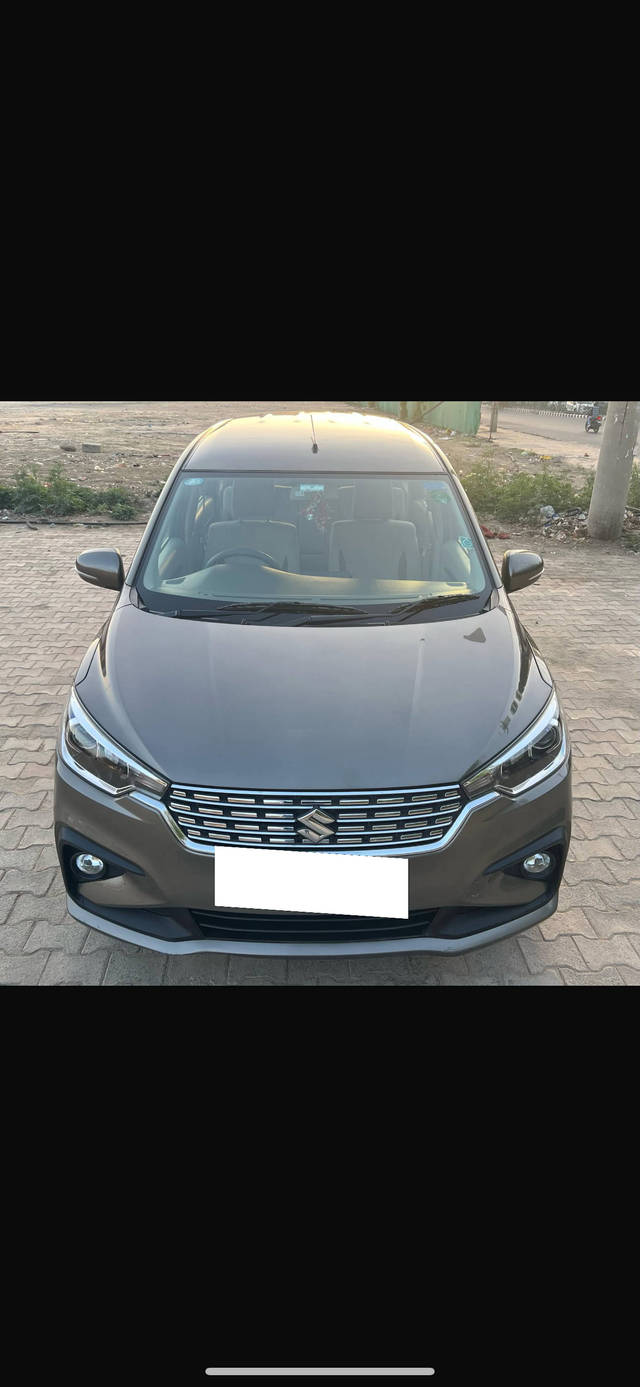 https://images10.gaadi.com/usedcar_image/4522591/original/processed_9819278e-0c40-43bc-aaa3-9141ea4caf74.png?imwidth=6402