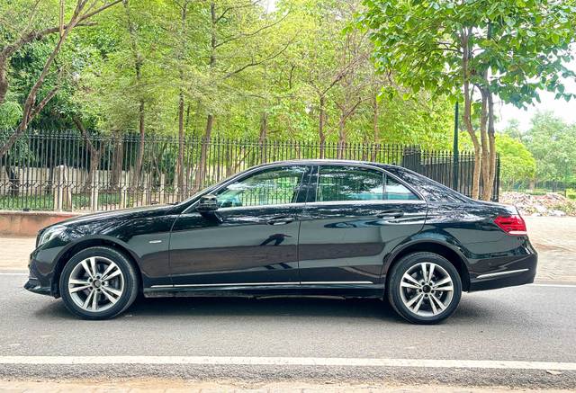 https://images10.gaadi.com/usedcar_image/4522592/original/004d99aa1165f1f0af3a0ff11c04bf41.jpg?imwidth=6402