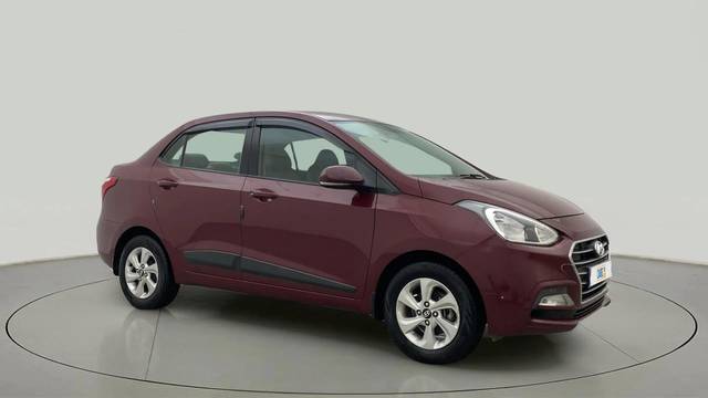 https://images10.gaadi.com/usedcar_image/4522619/original/a8ff600fa8410195c2cd29f3f7276891.jpg?imwidth=6400