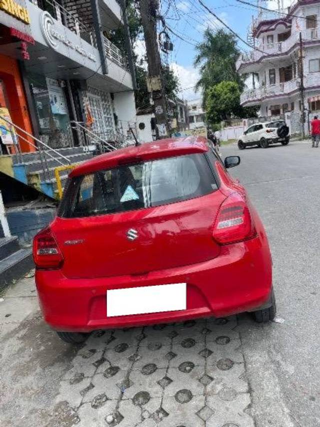 https://images10.gaadi.com/usedcar_image/4522634/original/processed_3c03911b-cde1-47f5-83bf-a6e317503095.jpeg?imwidth=6401